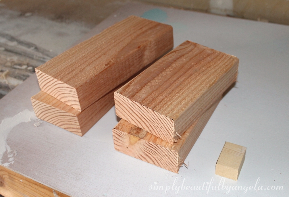 a piece of wood r piecesofwood